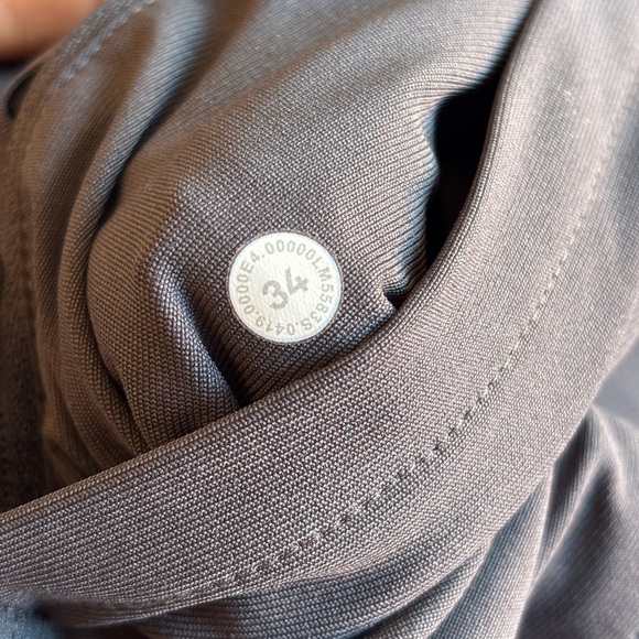 Lululemon ABC Pant Classic 32" Obsidian Size 34 Style M5583S - Picture 7 of 11